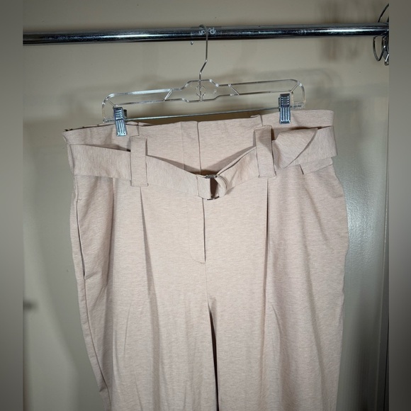 Worthington Belted Ponte Paper Bag pants Tan size XXL
Wide leg - Picture 3 of 5